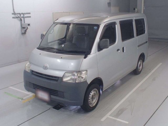 40150 Toyota Town ace van S412M 2016 г. (CAA Chubu)